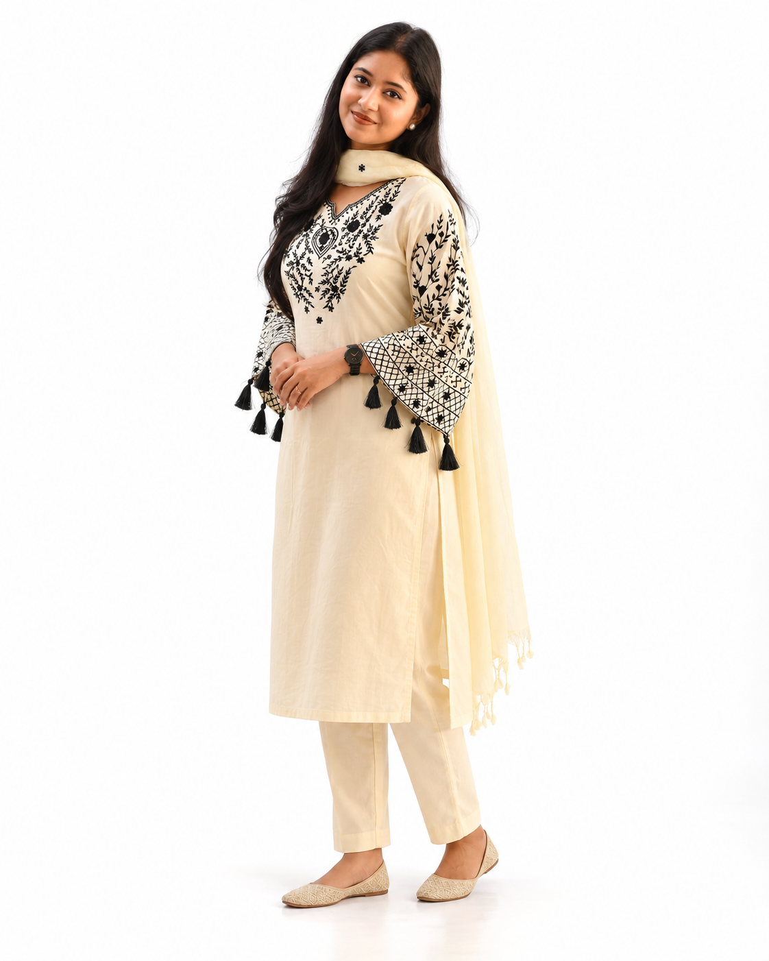 Quiet petals Ivory Threadwork Kurta Set — alternate view