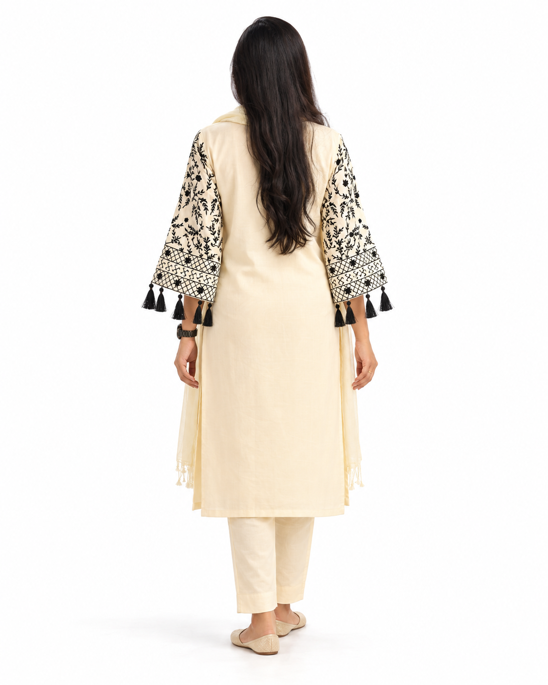 Quiet petals Ivory Threadwork Kurta Set — view 4